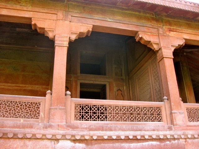 Where Akbar would have stood to dispense justice.